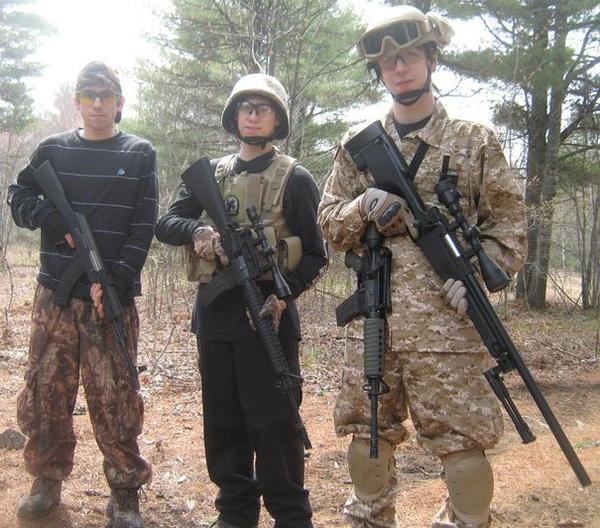 Charles(G&G AK-47),Tonne(G&G M16 A3 MAX), Éric(WELL L96 and G&G GR16). Wolf Pack game, Pitt, Mascouche.